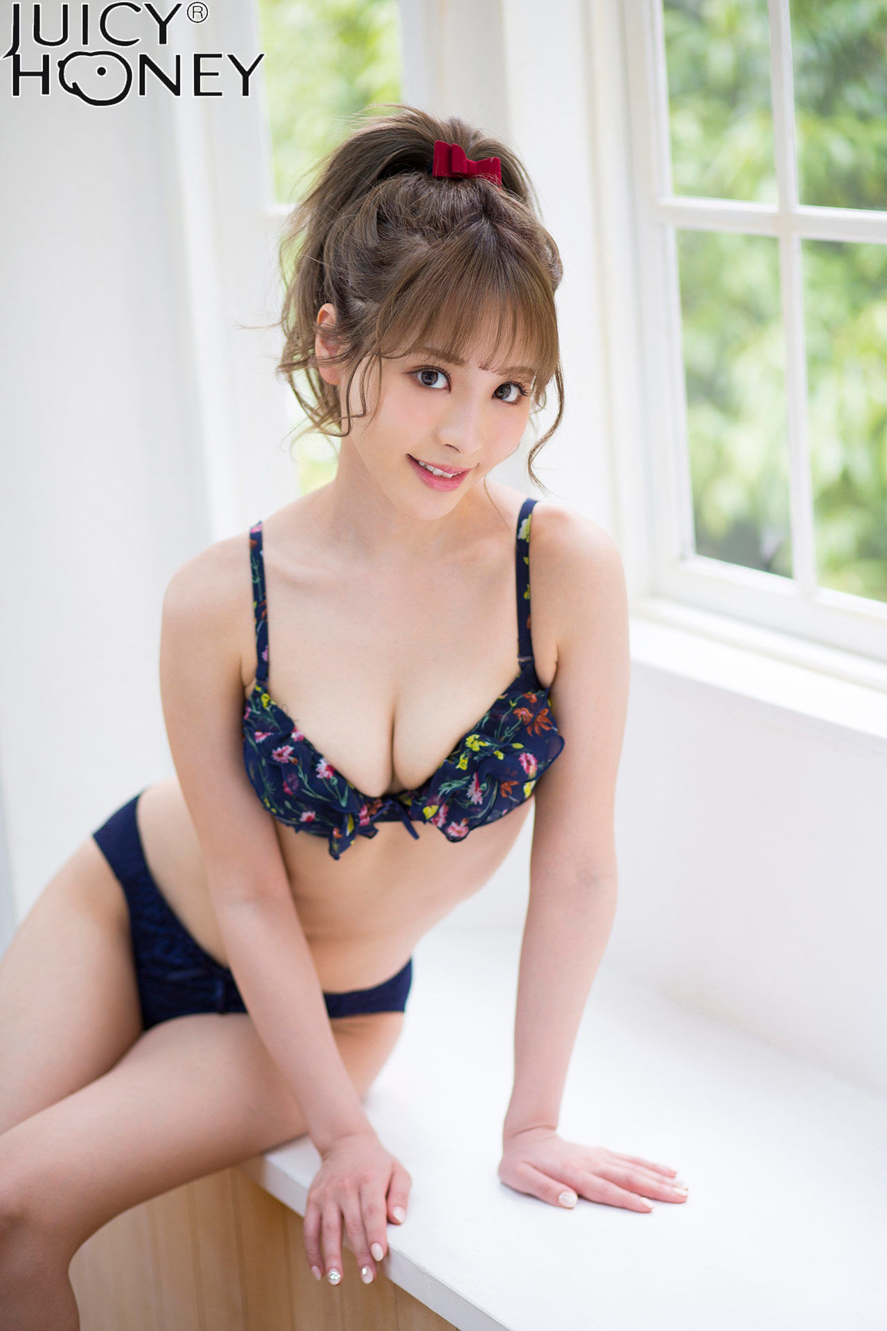 Kana momonogi lovely saturday photos