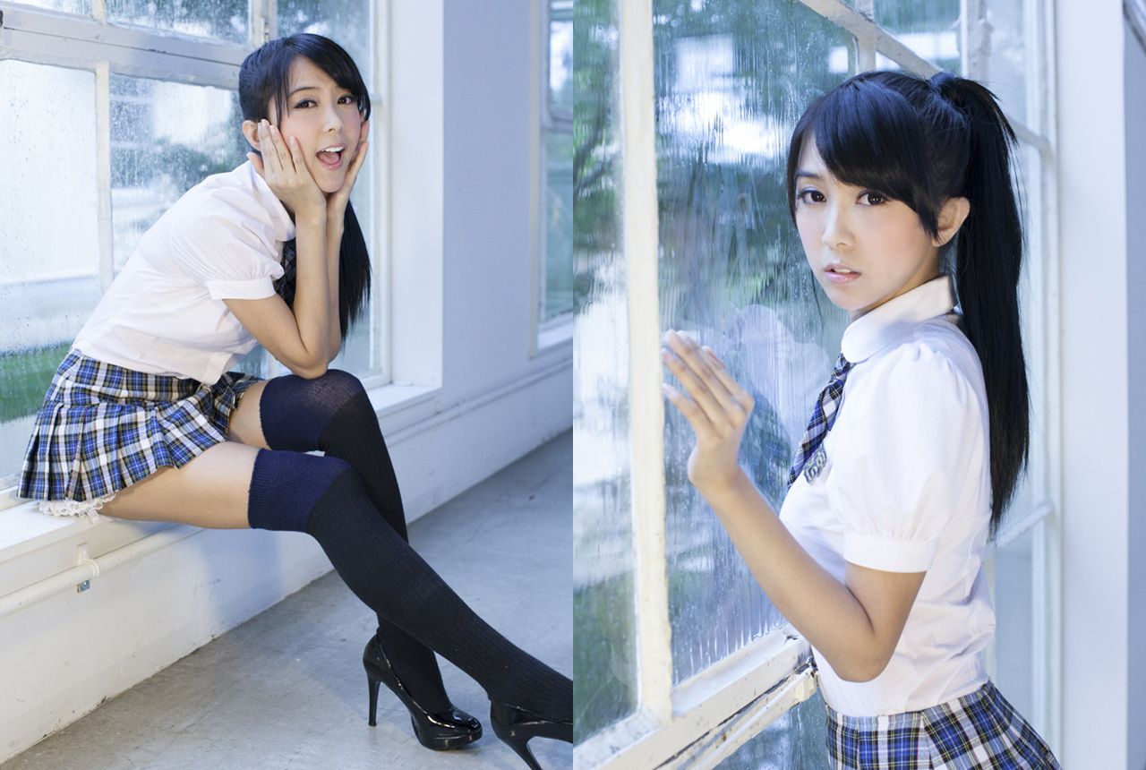 Sweet innocent schoolgirl minami fan photo