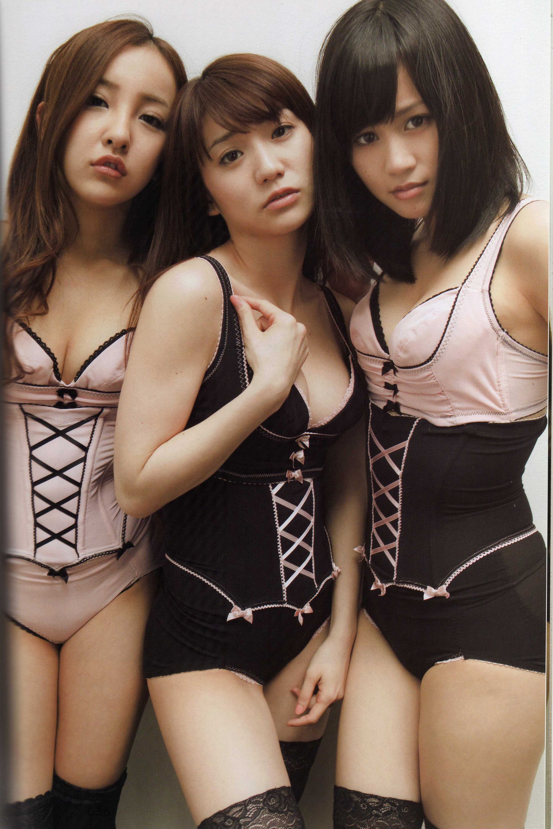 Japanese threesome jk
