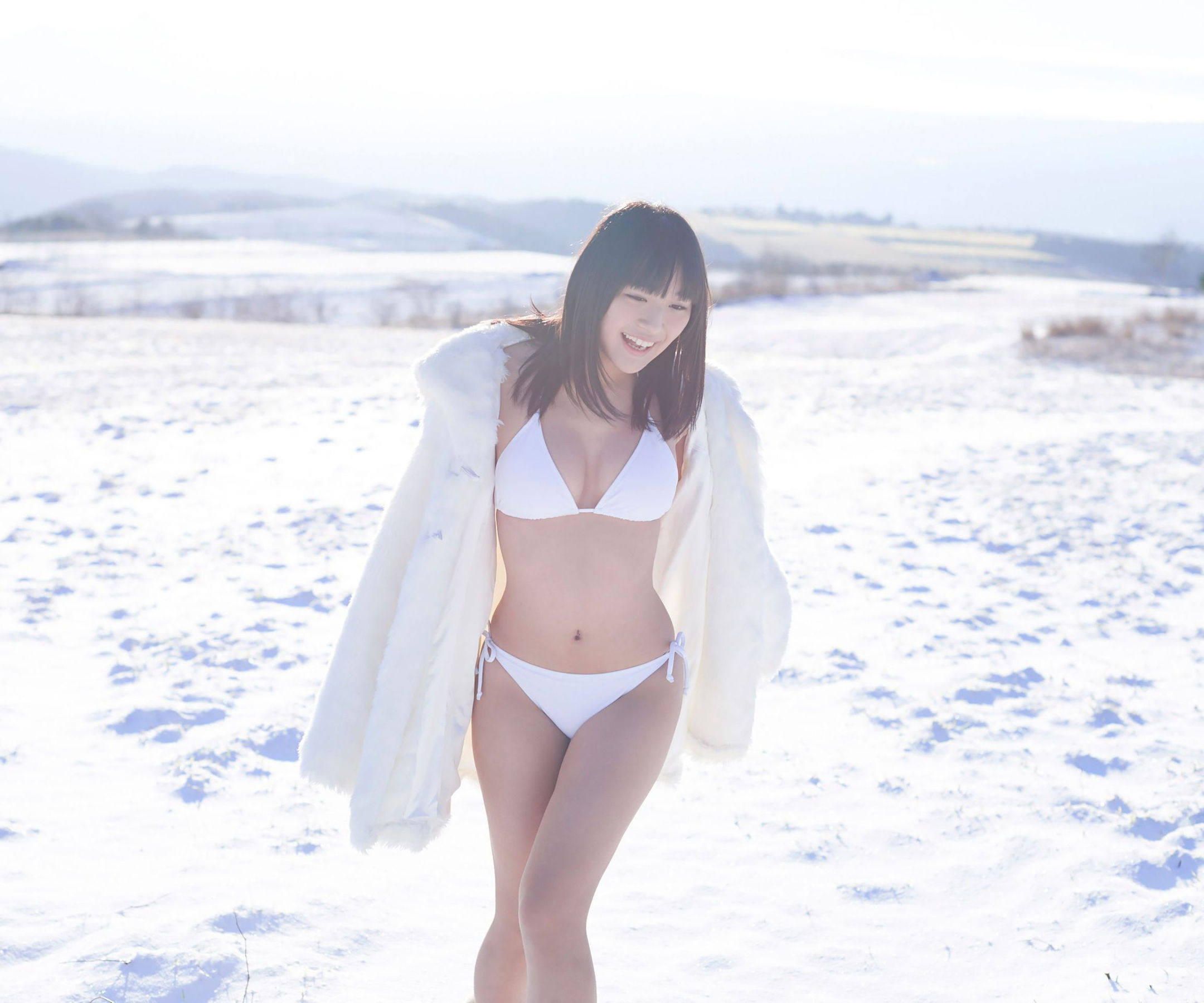 Rina Asakawa "In an unforgettable winter" WPB-net Extra EX398 