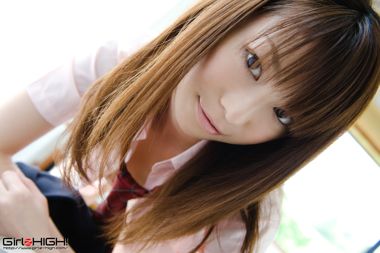 Girlz-High Side-B Nozomi Sakamoto 坂 本 の ぞ み.