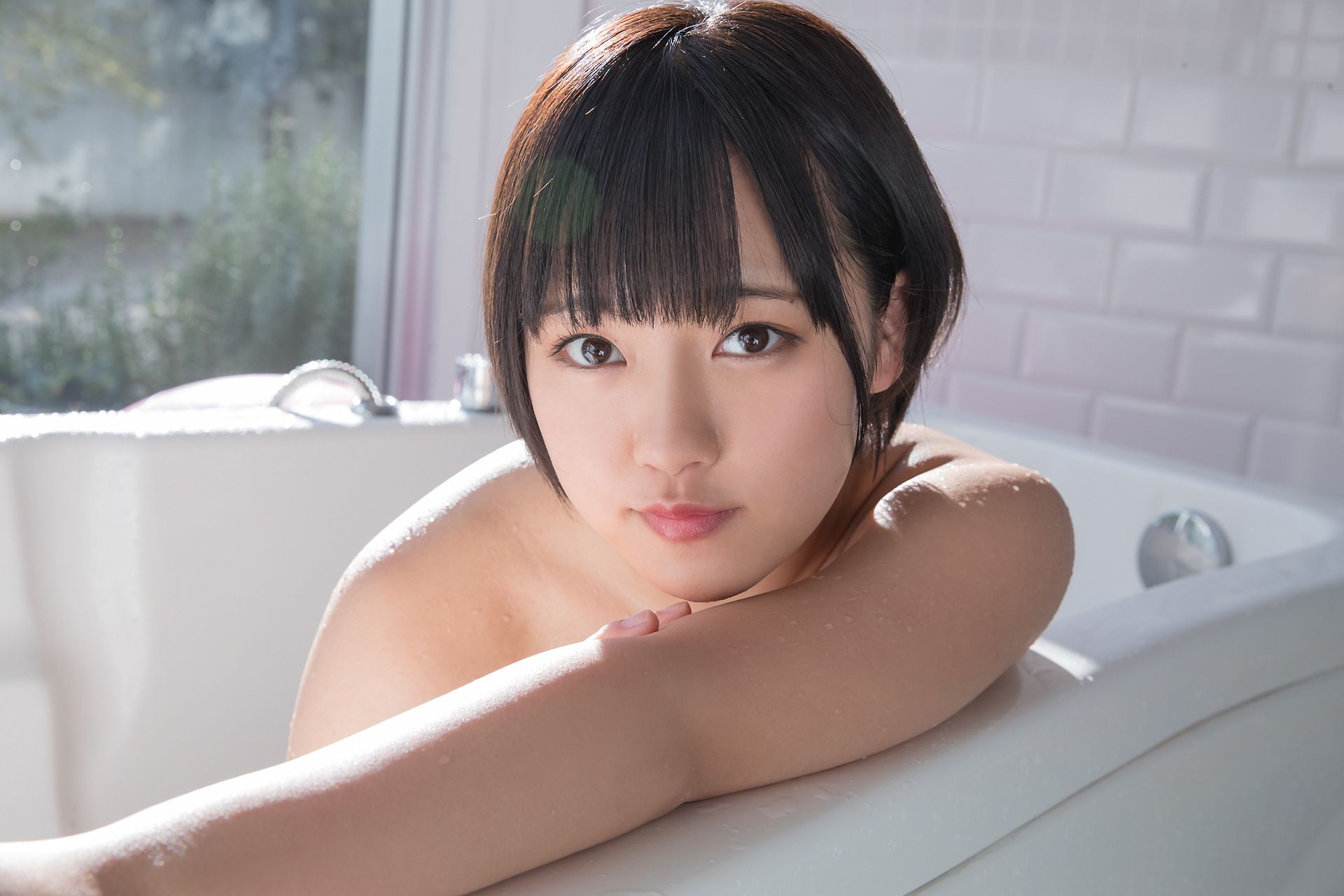 Japanese girl. bathroom. 