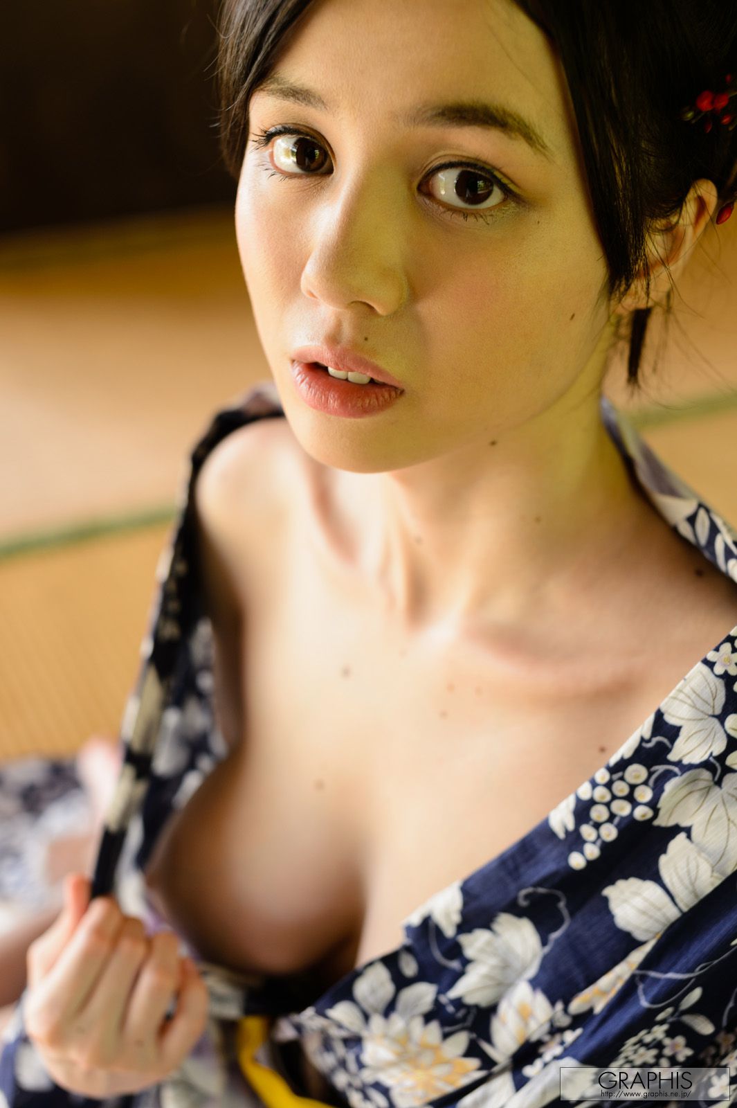 Aimi yoshi