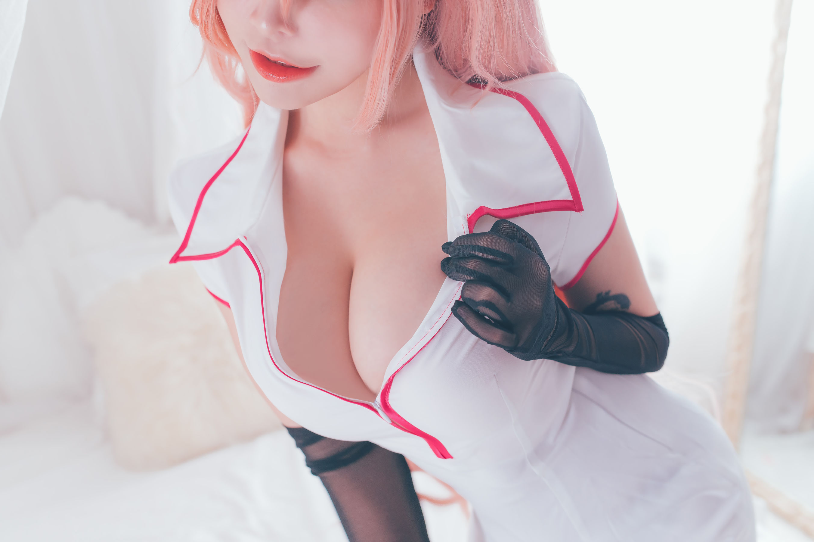 Welfare COS Plant Lily - Power Nurse - Image 8.