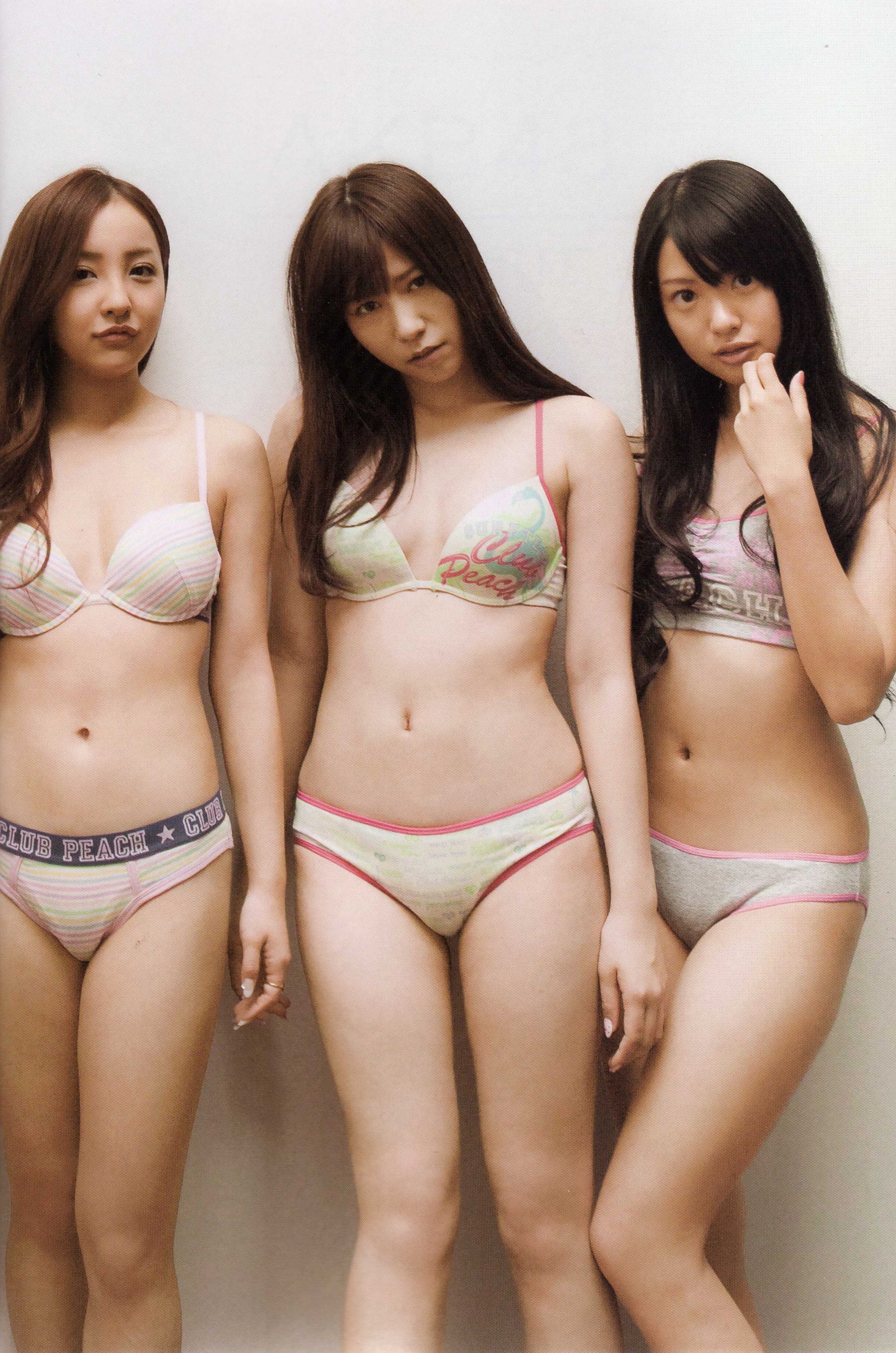 Japan AKB48 girl group "2013 Fashion Book Underwear Show" - Image...