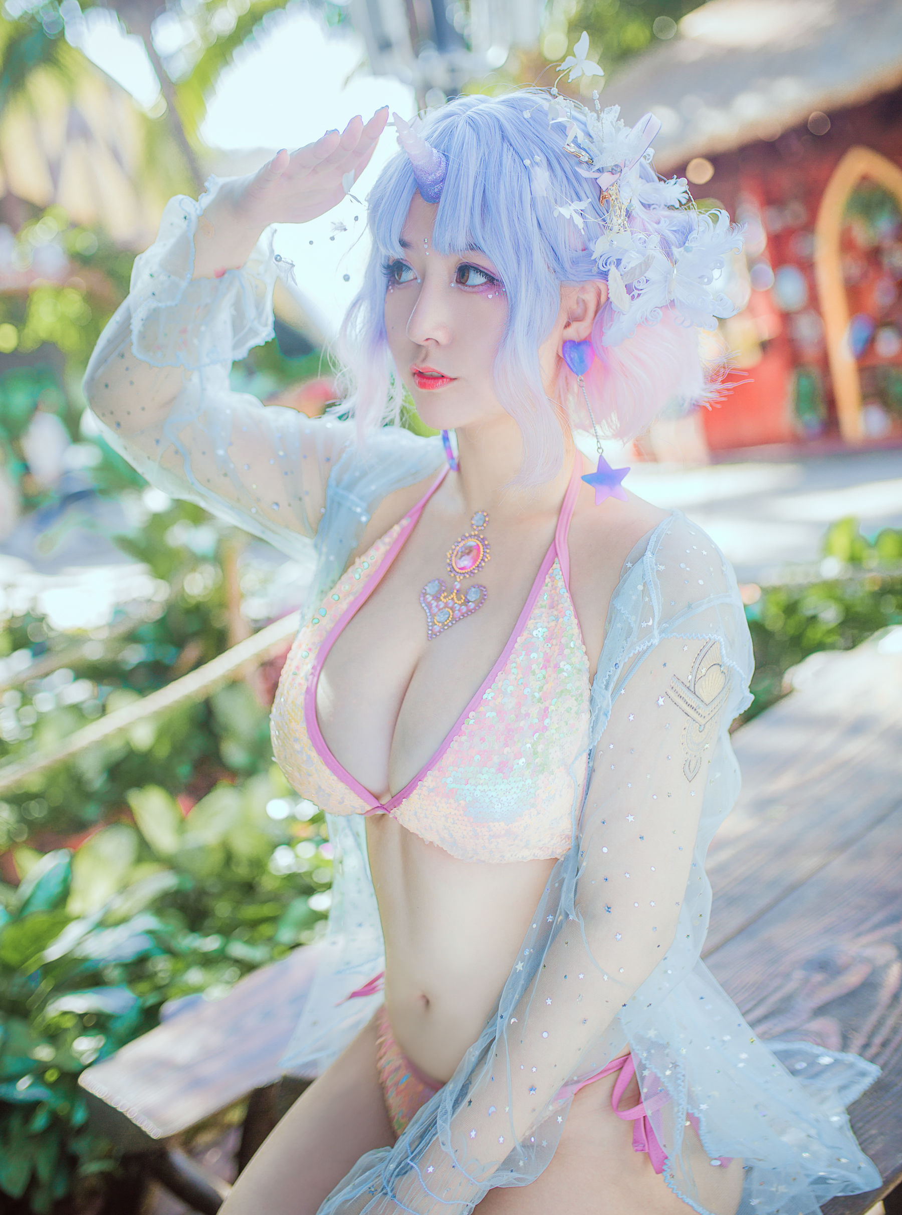 Sakura "Beast Story" .
