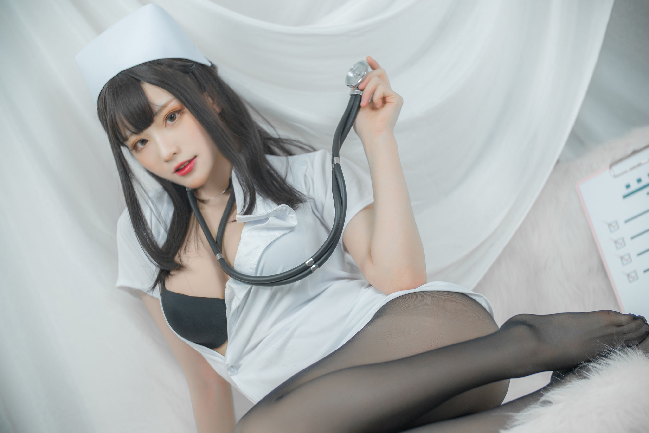 Сырный блок Wii "Белая медсестра" 